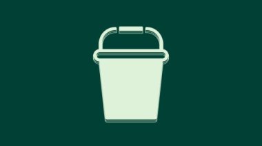 Yeşil arka planda beyaz balık kovası simgesi izole edildi. Kovadaki balık. 4K Video hareketli grafik canlandırması.