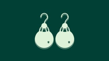 Yeşil arka planda beyaz küpe ikonu var. Mücevher aksesuarları. 4K Video hareketli grafik canlandırması.