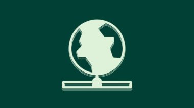 Beyaz Küresel teknoloji veya sosyal ağ simgesi yeşil arka planda izole edildi. 4K Video hareketli grafik canlandırması.