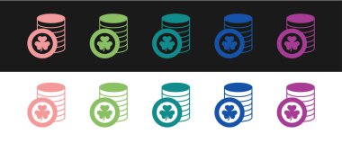 Altın leprikon sikkeyi siyah ve beyaz arkaplanda izole edilmiş yonca folyo yaprağı ikonu ile ayarla. Aziz Patrick gününüz kutlu olsun. Ulusal İrlanda bayramı. Vektör