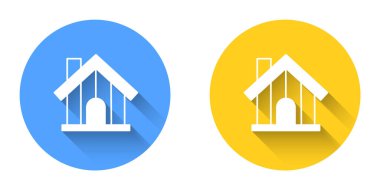 Beyaz Çiftlik evi ikonu uzun gölgeli bir arka plan. Çember düğmesi. Vektör