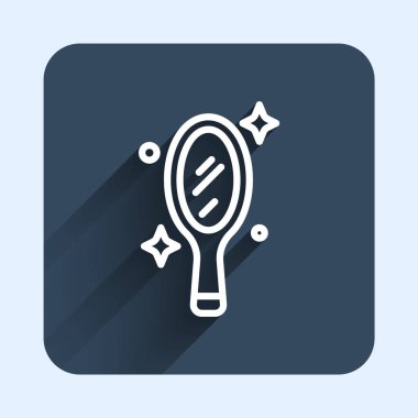 Beyaz çizgi sihirli el aynası ikonu uzun gölge arkaplan izole. Mavi kare düğme. Vektör