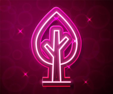 Parlayan neon çizgisi ağaç simgesi kırmızı arkaplanda izole edildi. Orman sembolü. Vektör