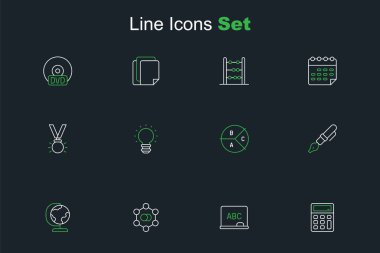 Satır hesap makinesi, tebeşir tahtası, molekül, Dünya küresi, dolmakalem ucu, pasta grafiği bilgisi, yaratıcı lamba ışığı fikri ve madalya ikonu. Vektör