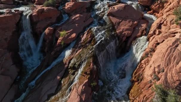 Vista Aerea Guardando Giù Gunlock Falls Nel Sud Dello Utah — Video Stock