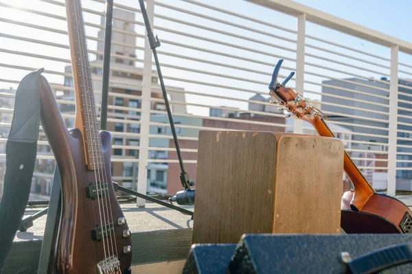 Outdoor Live Acoustic Music Set Bass Guitar Flamenco Speaker Speaker — Fotografia de Stock