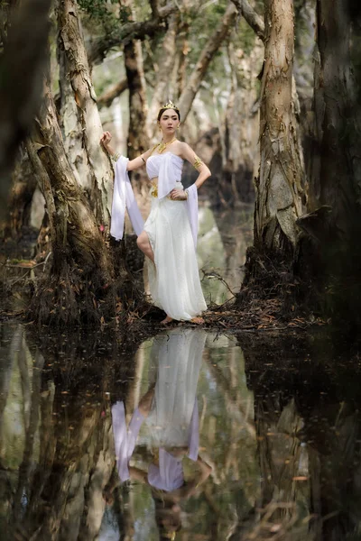 Retrato Hermoso Tailandés Asiático Mujer Vestido Blanco Traje Tradición Local —  Fotos de Stock
