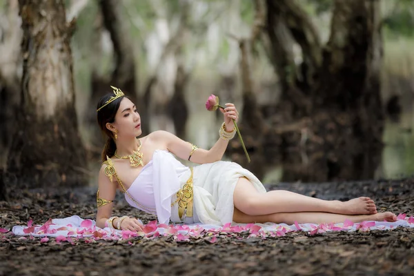 Hermosa Tailandesa Mujer Asiática Vestido Blanco Traje Tradición Local Nombre — Foto de Stock
