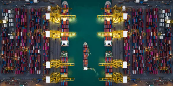 Laden Lossen Van Goederen Van Containerschepen Uitvoer Met Een Kraan — Stockfoto