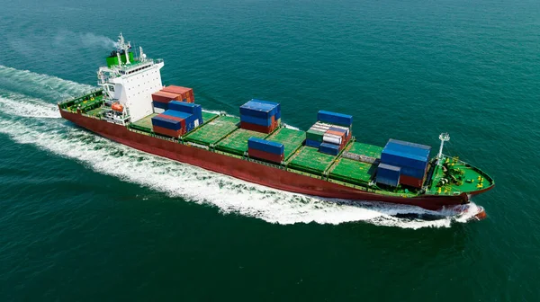 Вантажний Контейнерний Корабель Плаває Повною Швидкістю Морі Імпорту Товарів Розповсюдження — стокове фото
