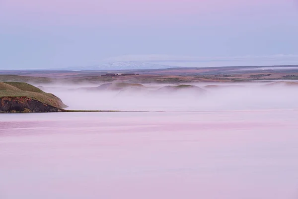 Salida Del Sol Lago Myvatn Con Niebla Durante Temporada Verano —  Fotos de Stock