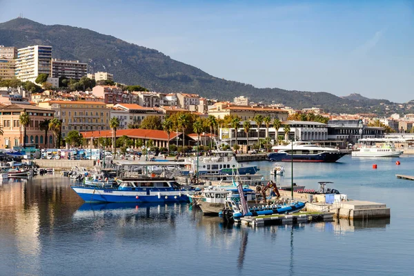 Ajaccio Francja Października Port Promenadą Ajaccio Wyspie Korsyka Przestrzeń Kopiująca — Zdjęcie stockowe