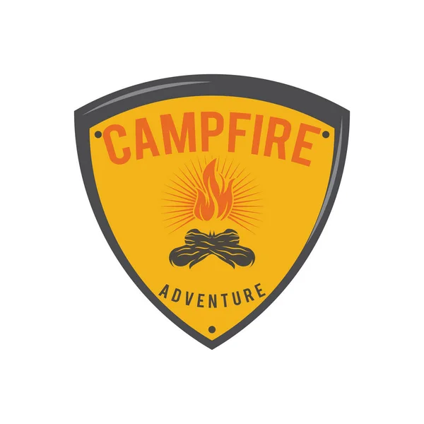 篝火营火放置木柴火焰复古标志设计 — 图库矢量图片