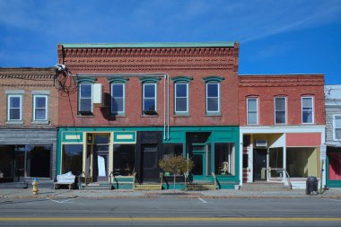 Amerikan eski moda küçük kasaba ana cadde binaları
