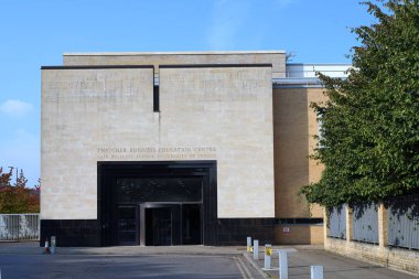 Oxford Üniversitesi İşletme Fakültesi binasına Margaret Thatcher 'ın adı verildi.