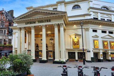 Londra, İngiltere - 22 Eylül 2024: The Lyceum, 1700 'lerde kurulan tarihi bir West End Londra tiyatrosu.