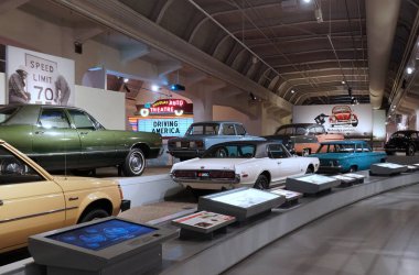 Henry Ford Müzesi, Detroit, Michigan 'da 1950 ve 1960' ların otomatik gösterimi