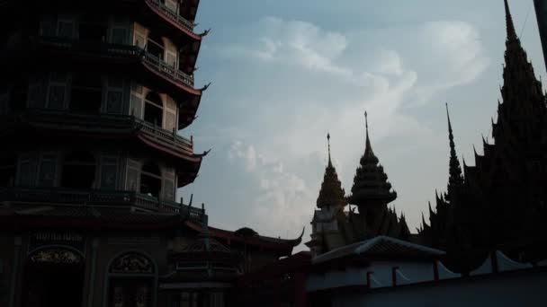 Chinese Pagoda Wat Tham Khao Noi Thai Temple Camera Movement — Stock Video