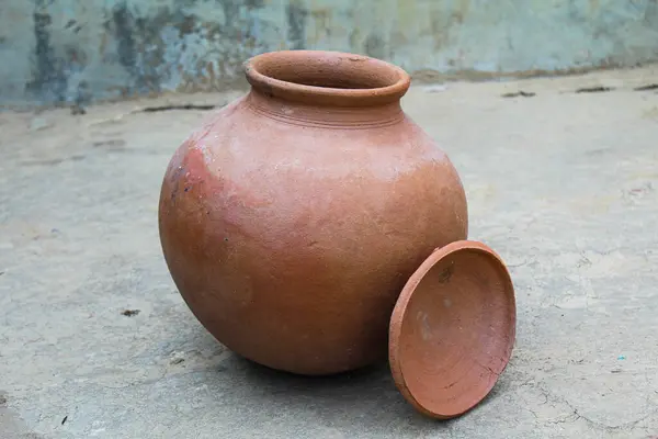 Kil çömlek yakın çekim görüntüsü 