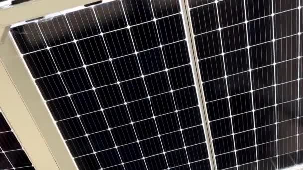 太陽電池パネル太陽光発電システムより良い未来のためのクリーン技術 高品質4K映像 — ストック動画