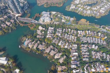 Şangay, Çin, 14 Nisan 2017. Şangay Kulesi 'nden alınan nehirle Şangay ufuk çizgisi manzarası. Yüksek kalite fotoğraf