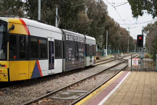Tramvay, Adelaide toplu taşımacılık, 12. SEP, 2022, Adelaide, Avustralya. Yüksek kalite fotoğraf