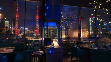 Shanghai ufuk çizgisinin güzel gece sahnesi. Yüksek kalite fotoğraf