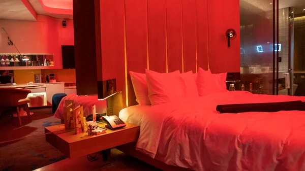 Moderne Rode Woonkamer Interieur Hoge Kwaliteit Foto — Stockfoto