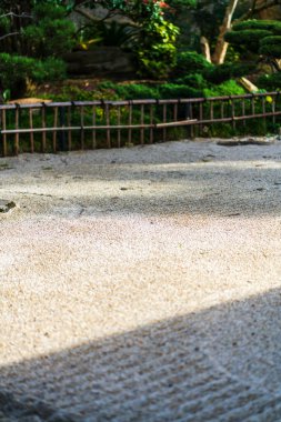 Japonya 'nın Kyoto kentindeki Myoshin-ji Tapınağı' ndaki Taizo-in Tapınağı 'ndaki kuru arazi dalgalanmaları. Yüksek kalite fotoğraf