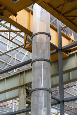 Ultra modern tasarım. Güneş kapaklı ve klimalı şeffaf çatı. Yüksek kalite fotoğraf