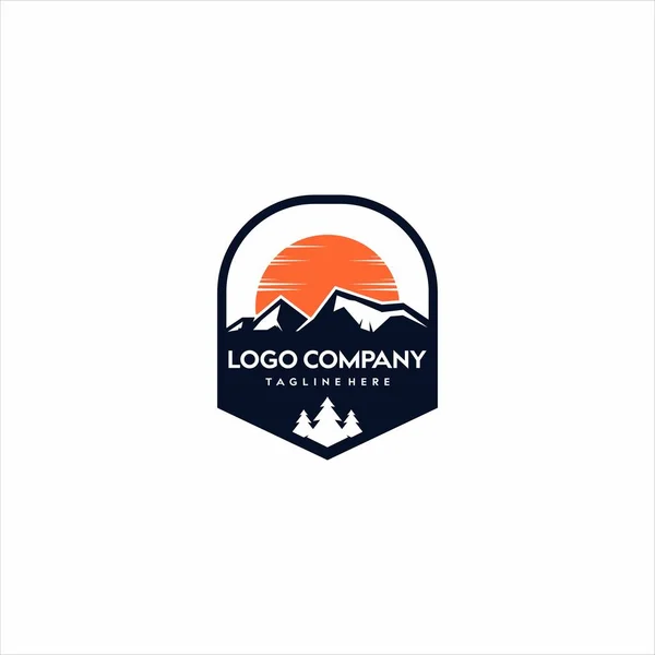 Retro Colline Con Luna Sole Logo Modello Design — Vettoriale Stock