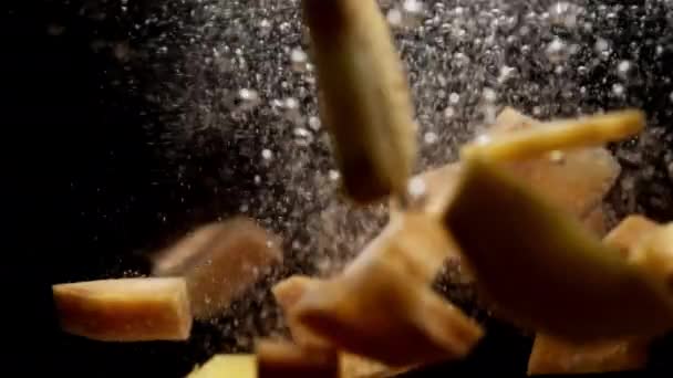 Vidéo Ralenti Ajout Morceaux Carotte Eau Bouillante Processus Chef Qui — Video