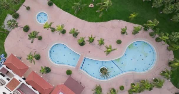 Aerial View Abandoned Swimming Pool House Place People Dont Come — Stockvideo