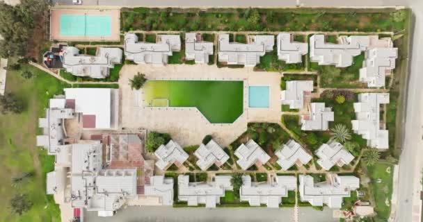 Aerial View Luxury Villas Swimming Pools Beautiful Area High Tech — Vídeo de stock