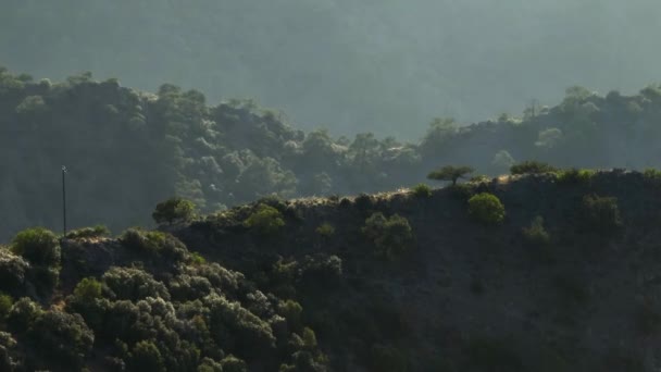 Złoty Horyzont Awe Inspirujące Drone Video Górskiego Krajobrazu Zachodzącego Słońca — Wideo stockowe