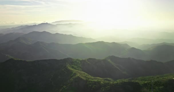 Majestic Drone Footage Captivating Mountain Landscape Sunset Stunning Visual Journey — Vídeo de Stock