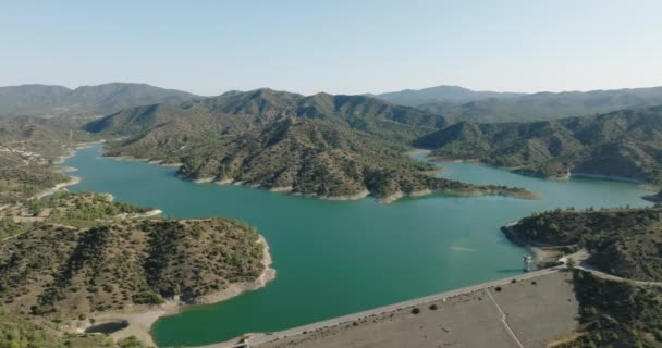 Aerial View Reservoir Mountains Cyprus Storing Fresh Water Beautiful Landscape — стокове відео
