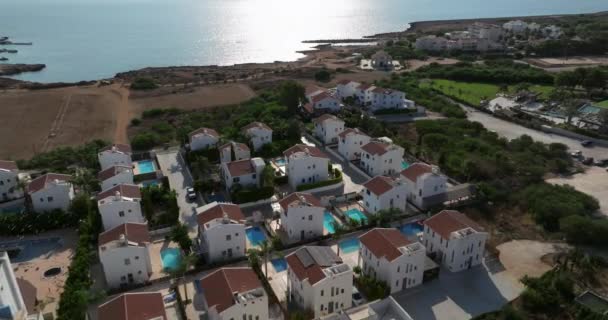 Letecký Pohled Kypr Protaras Krásné Hotely Bazény Pobřeží Středozemního Moře — Stock video