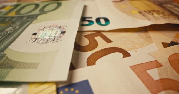 Vídeo Fondo Primer Plano Los Billetes Euros Hay Diferentes Billetes — Vídeos de Stock