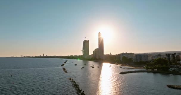Limassol City Skyline Crépuscule Vue Aérienne Business Hub Beauté Côtière — Video