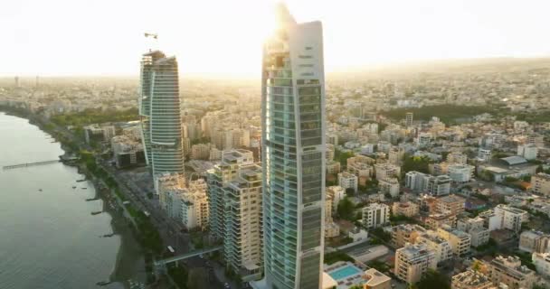 Vista Aérea Paisagem Urbana Limassol Oeste Chipre Cidade Junto Mar — Vídeo de Stock
