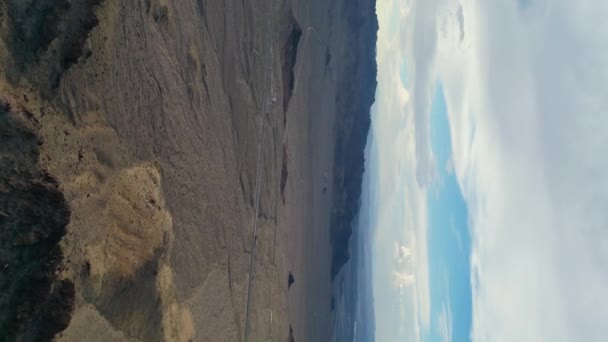 Vista Aérea Naturaleza Nevada Paisaje Americano Hermosas Montañas Con Picos — Vídeos de Stock