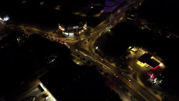 Symfonia Świateł Miasta Widoki Lotnicze Miejskich Krajobrazów Nocnych Świecącymi Uliczkami — Wideo stockowe