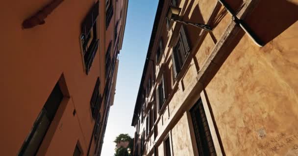 Historická Elegance Římany Turistická Úzká Ulice Krásnými Architektonickými Zázraky Vysoce — Stock video