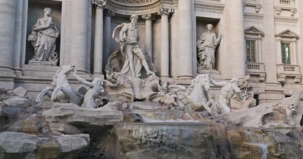 古代の不思議 ローマ都市の魅力とトレビの噴水 遺産と観光のタペストリー 高品質の4K映像 — ストック動画