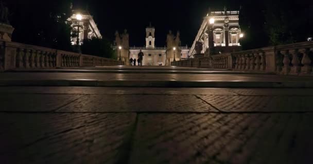 Romes Nighttime Magic Illuminated Streets Historic Architecture Cityscape High Quality — Αρχείο Βίντεο