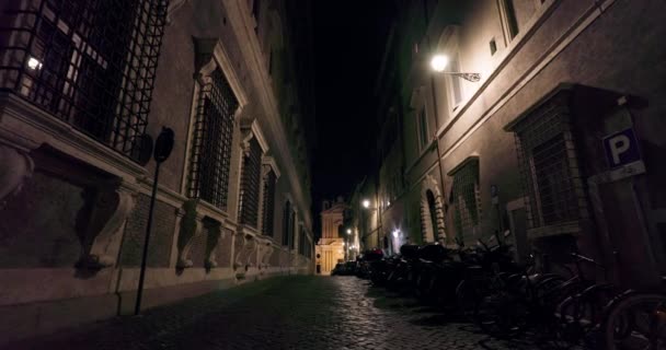 Rzym Włochy Nocny Uliczny Krajobraz Miasta Piękne Światło Latarni Ulica — Wideo stockowe