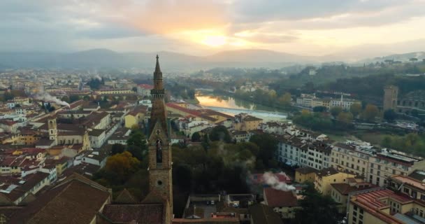 Golden Hour Elegance Cinematic Aerial Tour Showcasing Santa Croce Basilica — Stock video