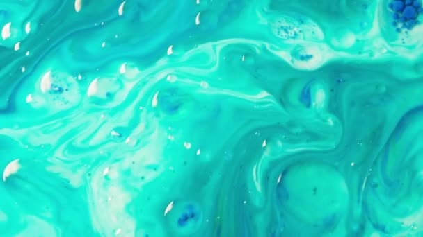 Slow Motion Fluid Art Μπλε Πράσινο Και Violet Color Fusion — Αρχείο Βίντεο