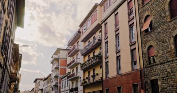European Adventures Exploring Historic Structures Florence Traveling Aracross Italys Építészeti — Stock videók